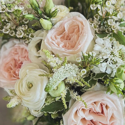 A La Carte Bridal Bouquet