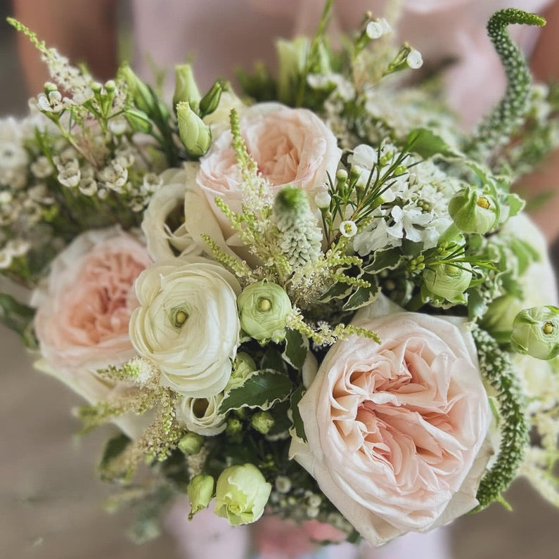 A La Carte Bridal Bouquet