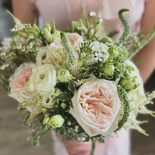 A La Carte Bridal Bouquet