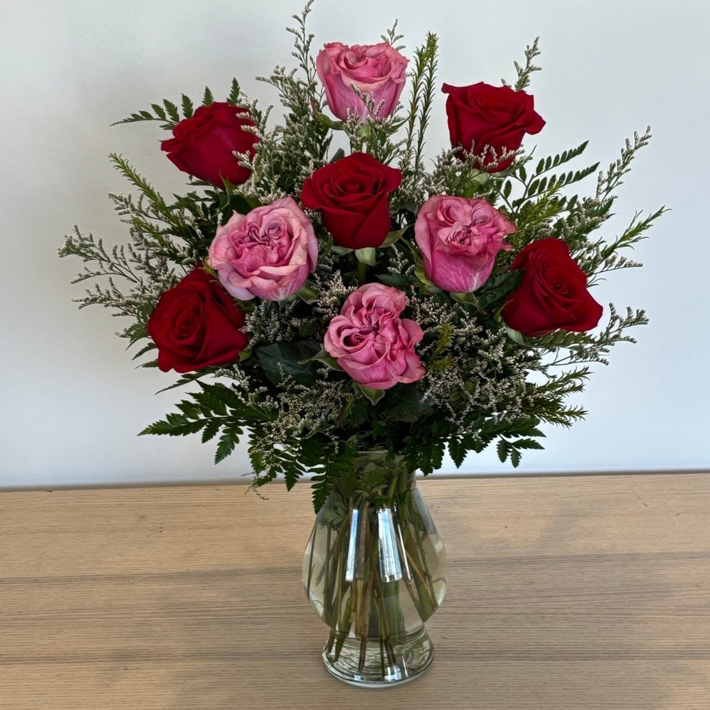 Classic Dozen Roses